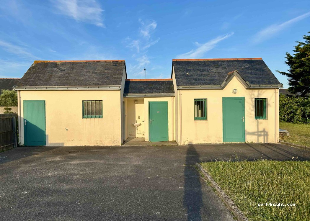 (44740) Batz-sur-Mer - 2 Rue Jean de Landévennec — foto 3
