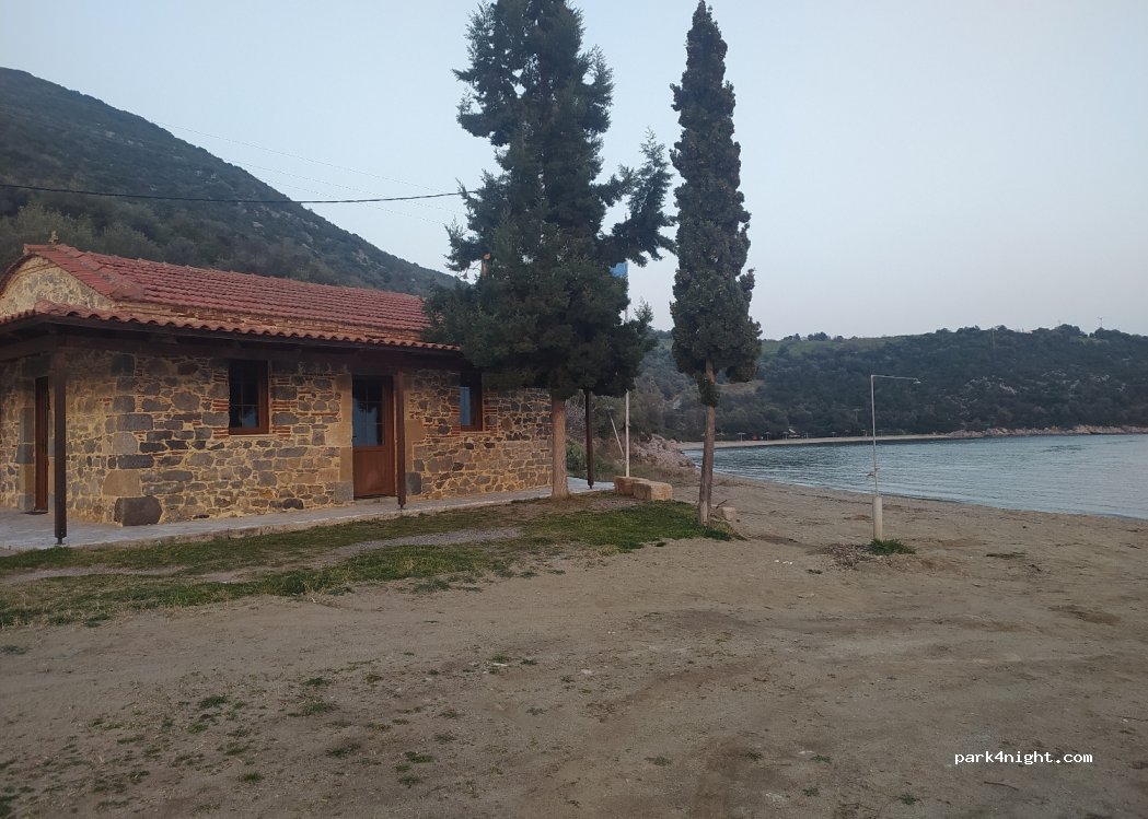(350 13) Pelasgia - Unnamed Road — foto 3