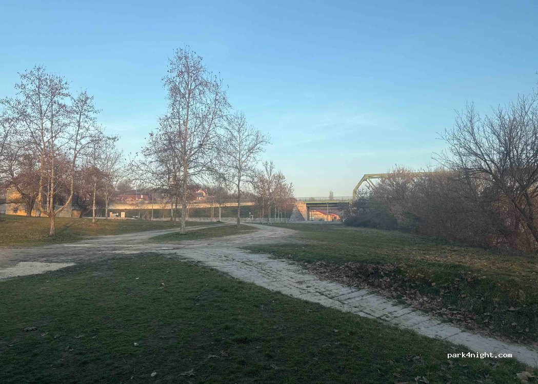 (7020) Dunaföldvár - 6 Beszédes sor — foto 5