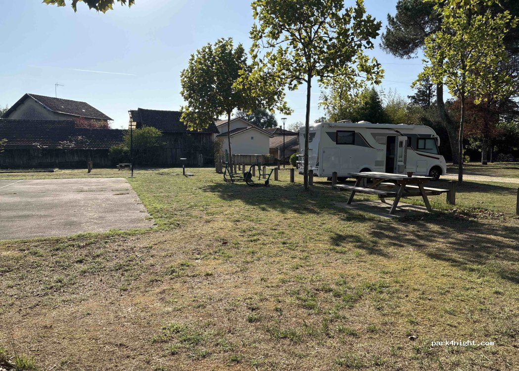 (40120) Retjons - 131 Chemin de Maître — foto 4