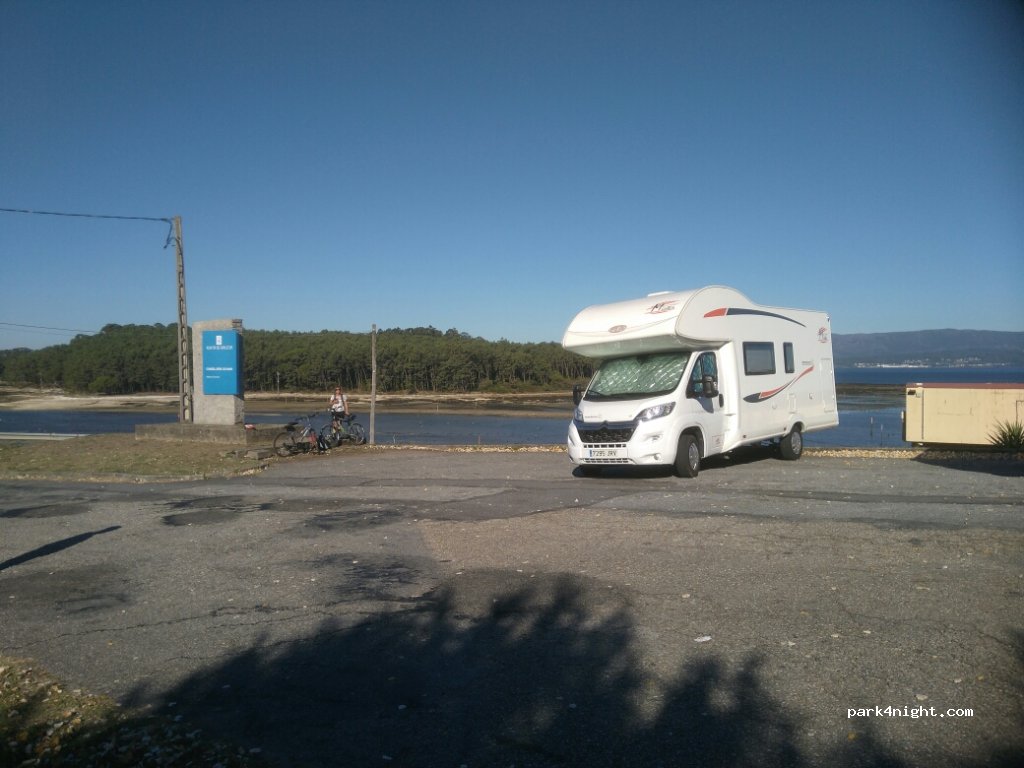 (36618) Vilagarcía de Arousa - 102 PO-548 — foto