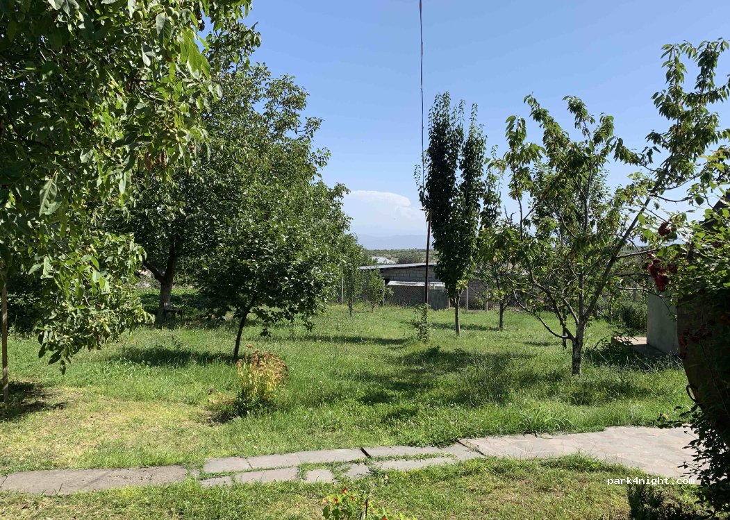Tsintskaro Home Camp — foto