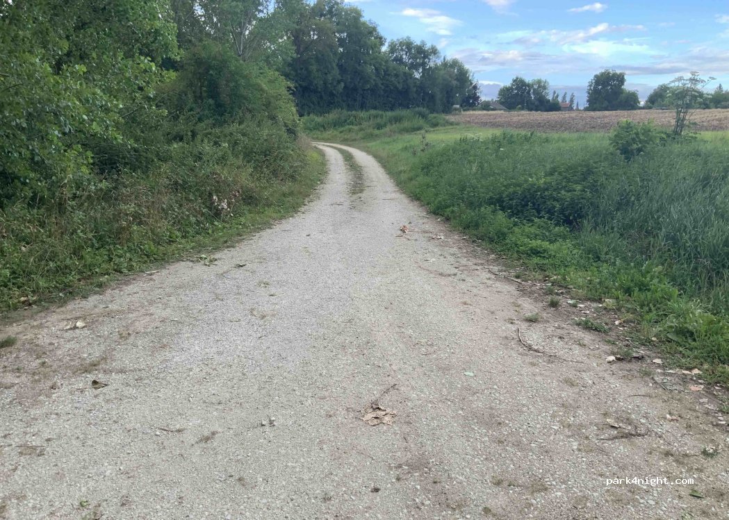 (10500) Précy-Saint-Martin - D80 — foto 2