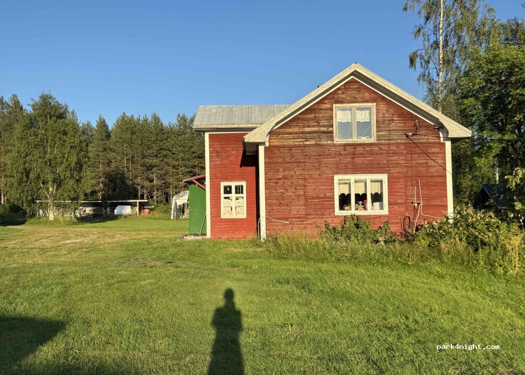 Husvogn og husbil camping — foto 2