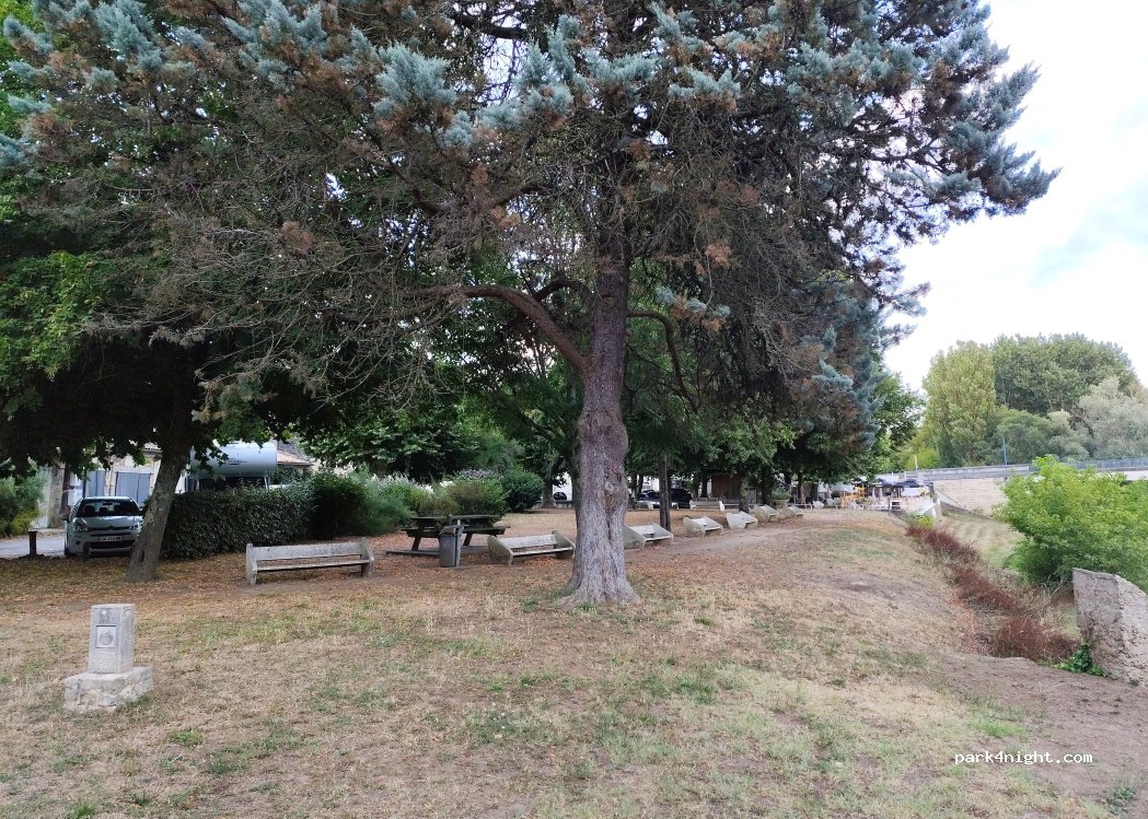(33230) Guîtres - 3 Rue du Port Communal — foto 2
