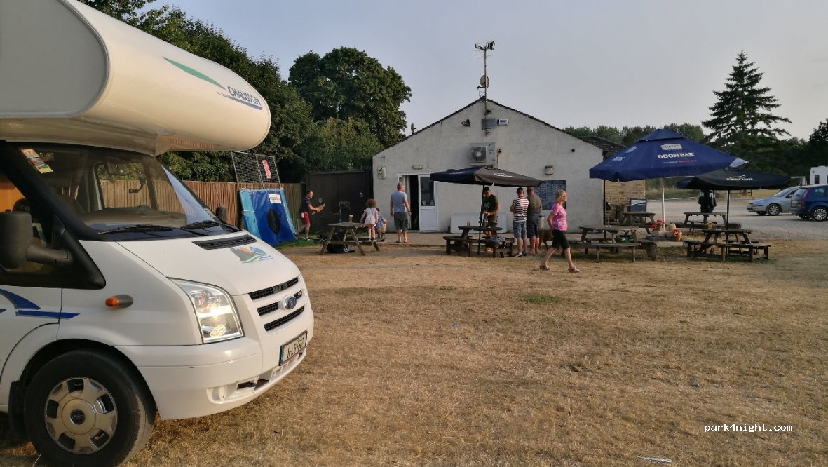 Bourton Rovers FC | The Little Shack — foto 3