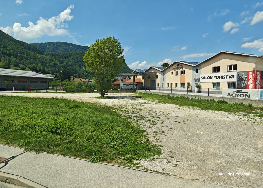 (4273) Blejska Dobrava - 121 Blejska Dobrava — foto