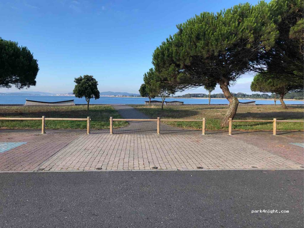 (36626) Illa de Arousa - Carretera Po-M — foto