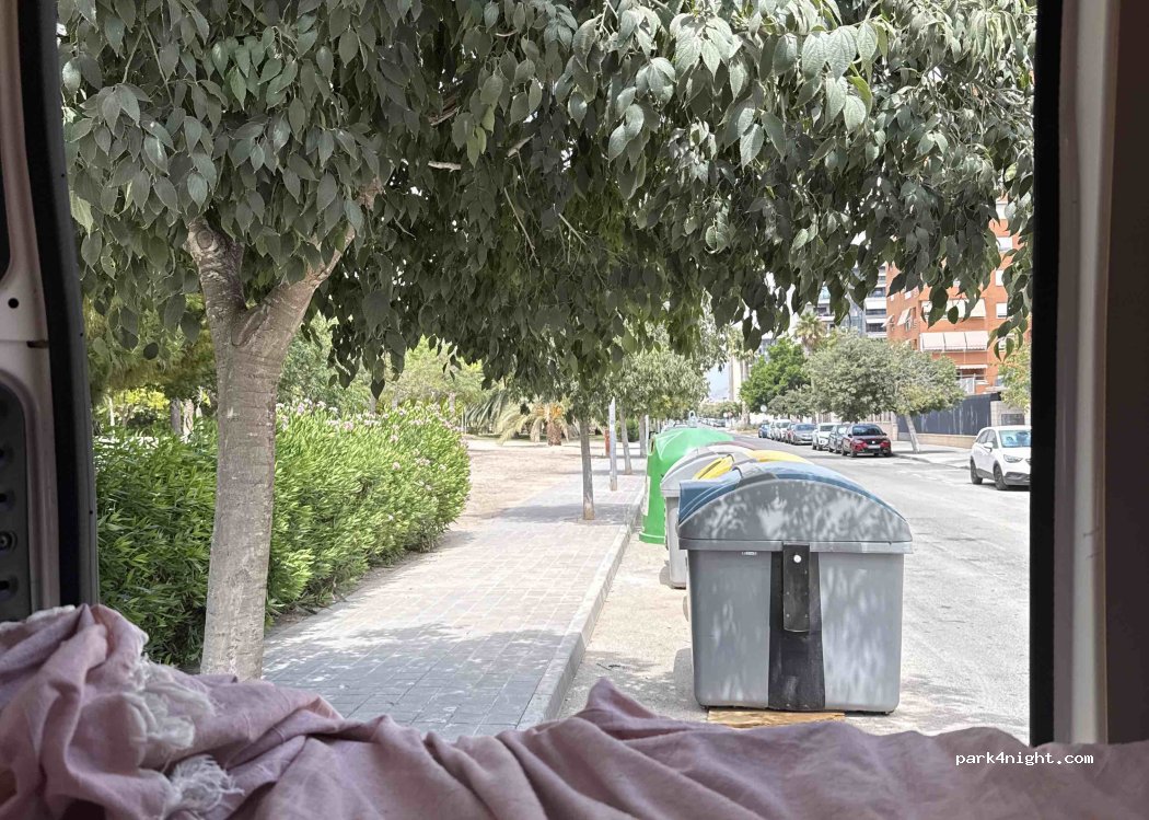 (03540) Alicante (Alacant) - 13 Periodista Tirso Marín — foto