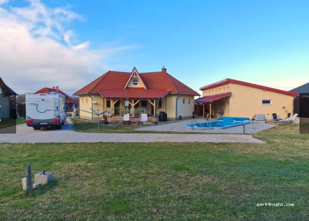Stellplatz am Balaton — foto