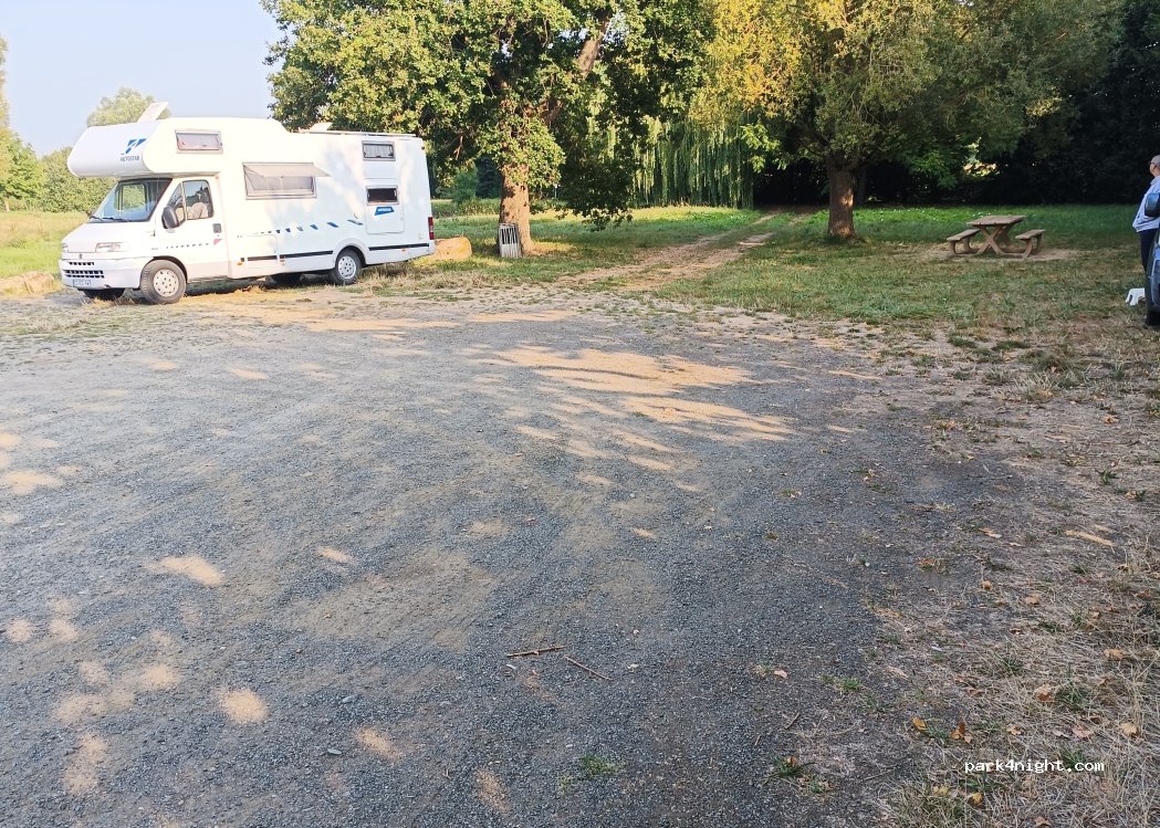 (49700) Louresse-Rochemenier - — foto 4