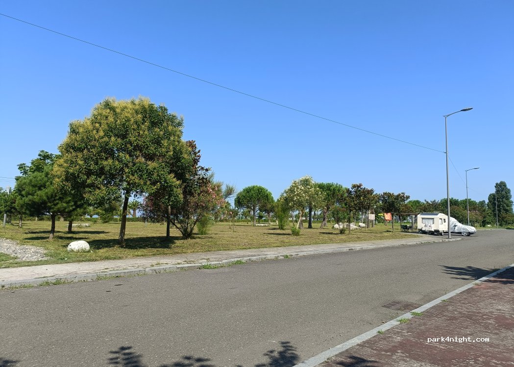 (0160) Anaklia - Unnamed Road — foto