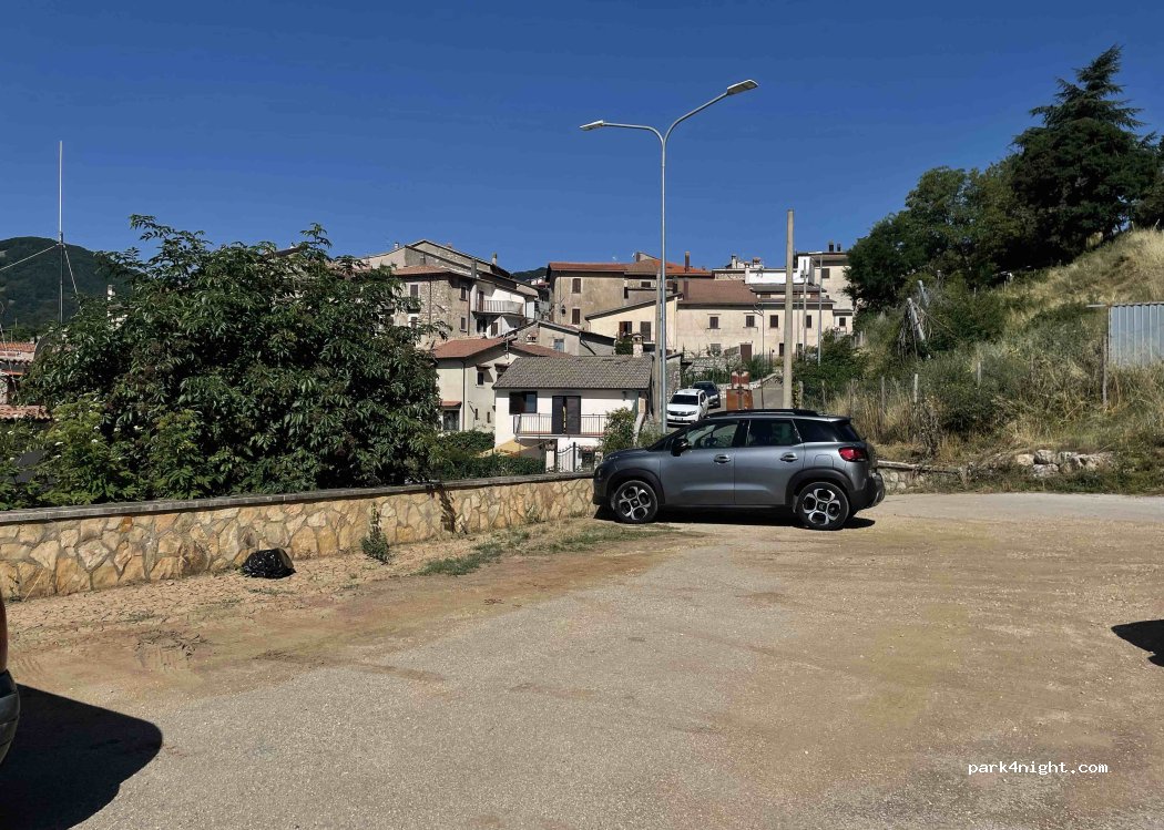 (67060) Petrella Liri - 37 via dei fornari — foto