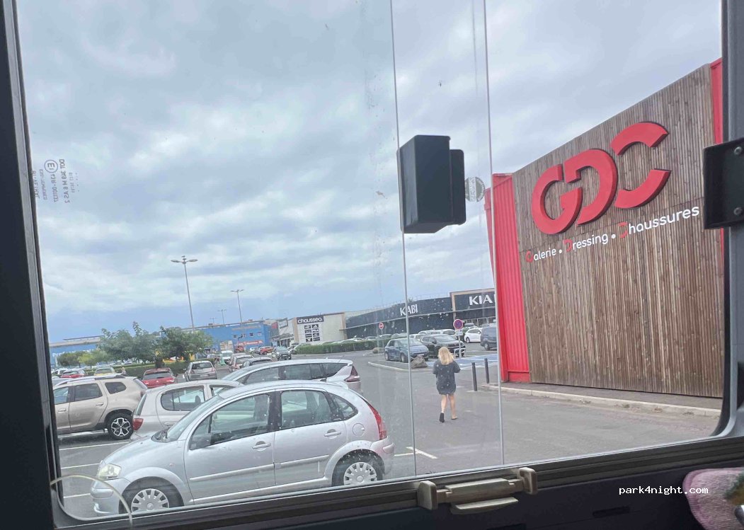 (34300) Agde - Rue du Père Cros — foto