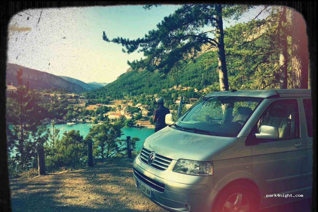 (04170) Saint-Julien-du-Verdon - D955 — foto 2