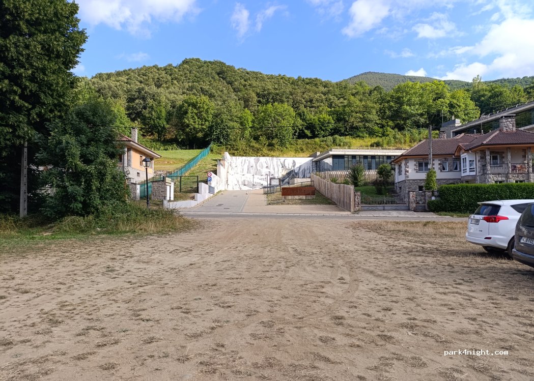 (24915) Posada de Valdeón - LE-2711 — foto 3