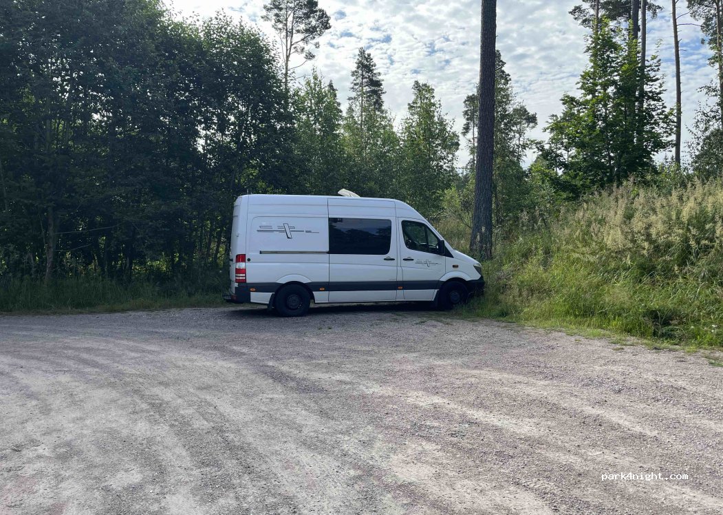 (814 31) Älvkarleby - 15 Nyhamnsvägen — foto