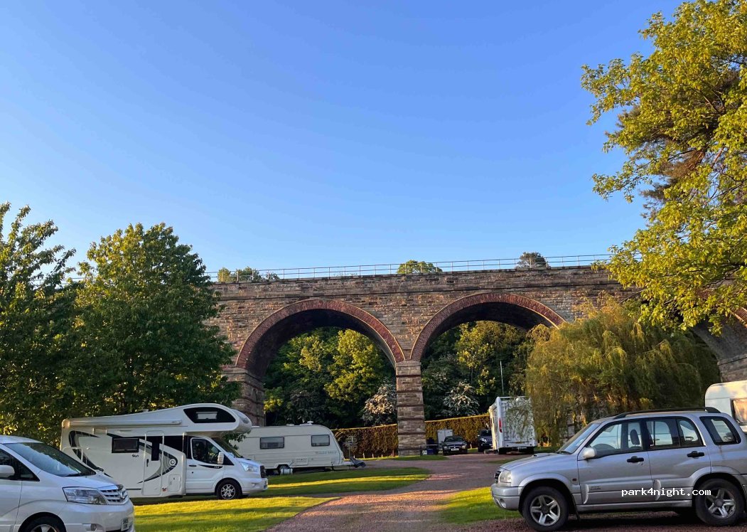 Lothian Bridge Caravan Park — foto 2