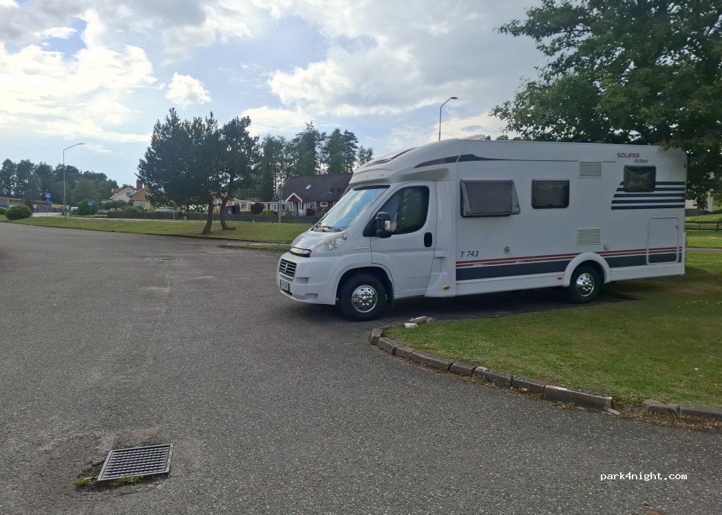 (514 55) Ljungsarp - Strandvägen — foto 2