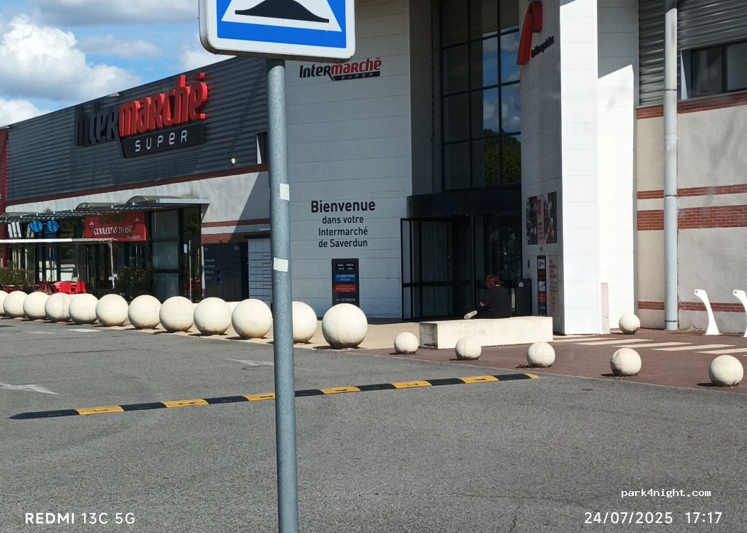 (09700) Saverdun - D 927 — foto