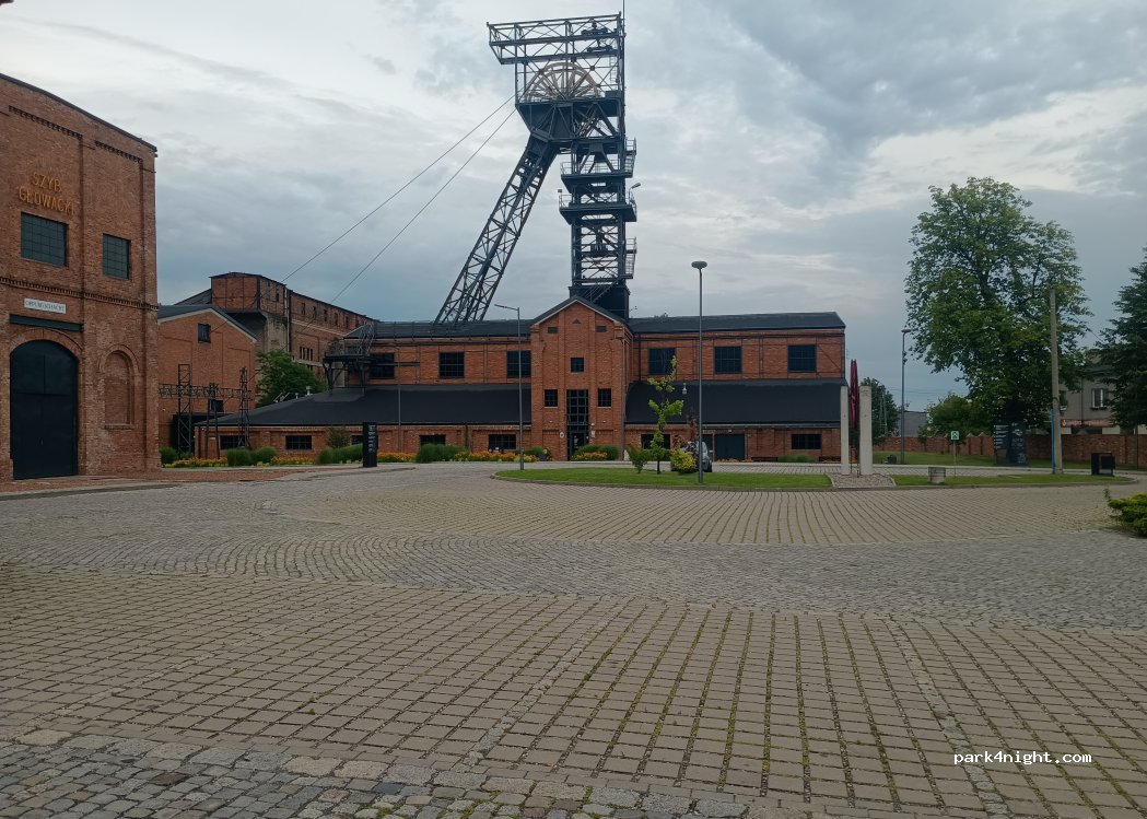 (44-273) Rybnik - Ignacego Mościckiego — foto