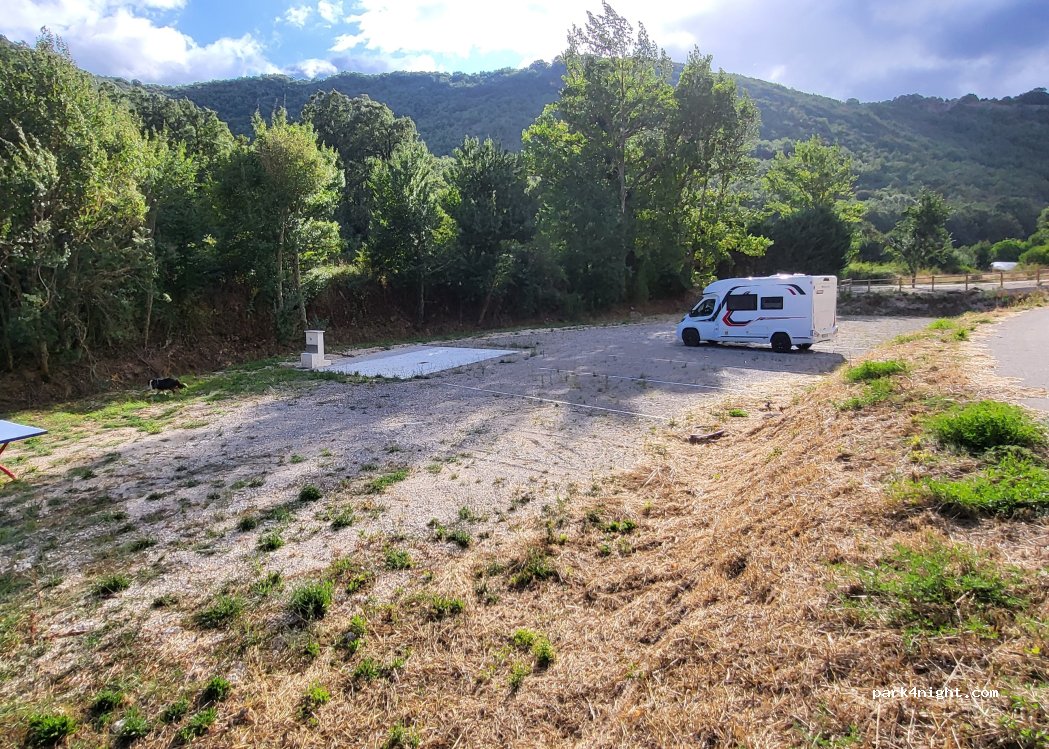 () Sargentes de la Lora - — foto 4