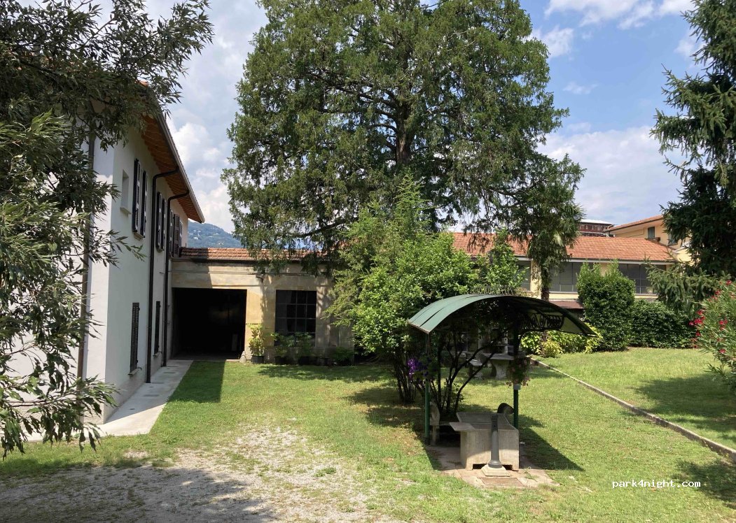 (23826) Mandello del Lario - Via Marconi — foto