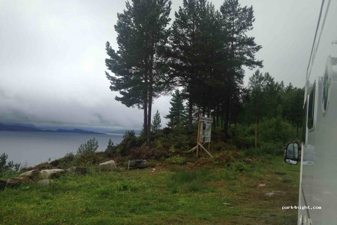 (6590) Comté de Møre og Romsdal - 660 Fylkesveg 370 — foto 3