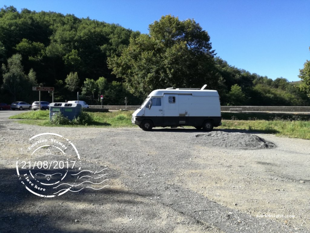(42800) Chateauneuf - 3259-3543 Route de Sainte-Croix — foto