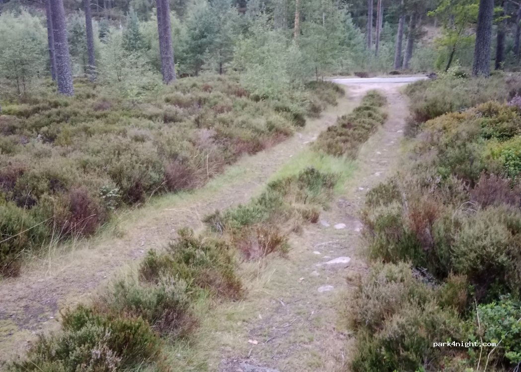 (AB35 5TB) Ballater - A93 — foto