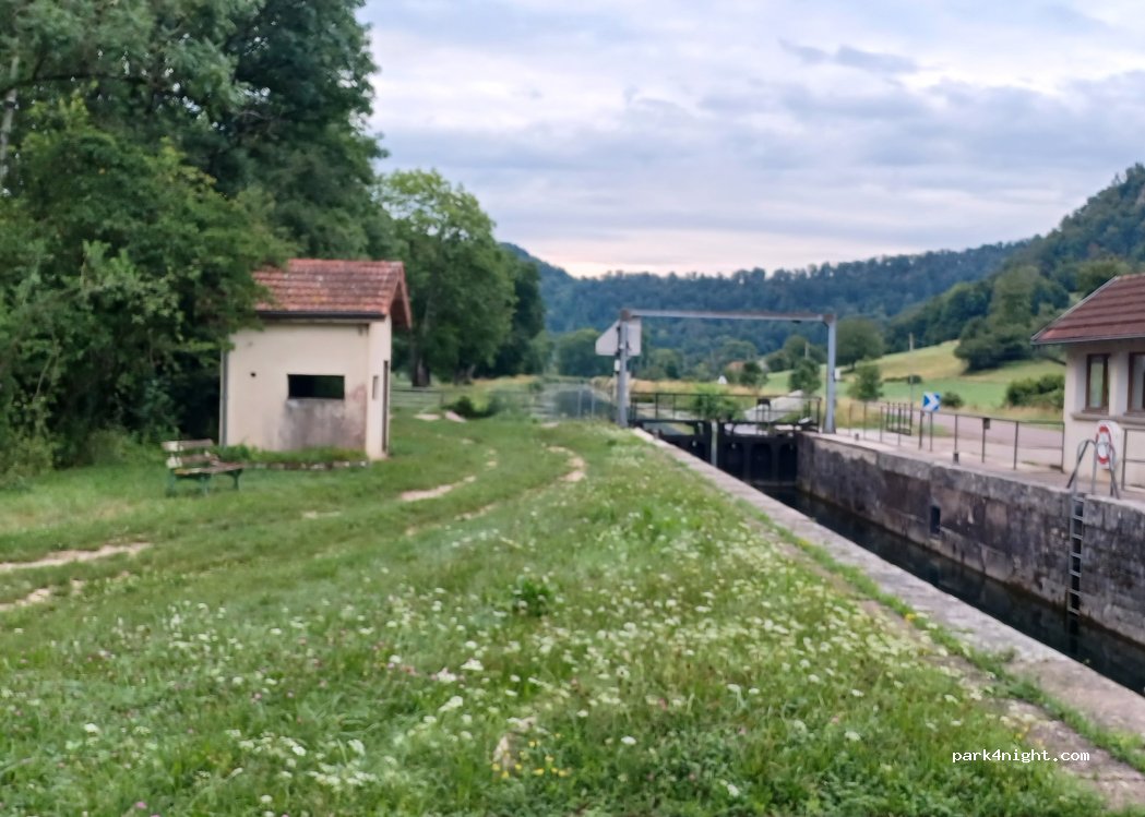 (25110) Esnans - Route des Moulinots — foto 3