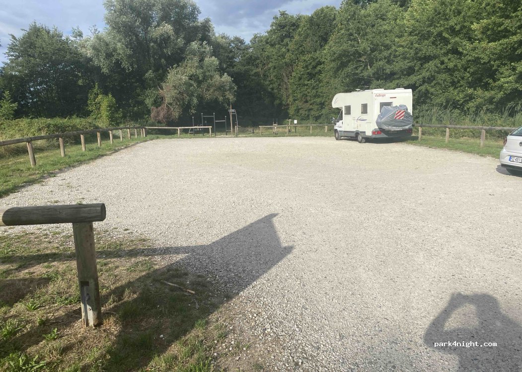 (73800) Sainte-Hélène-du-Lac - Route du Lac — foto