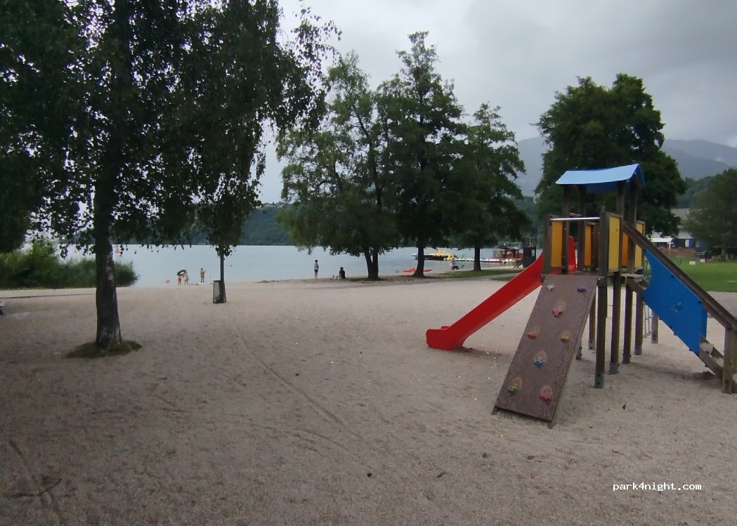 (38052) Calceranica al Lago - Viale Venezia — foto