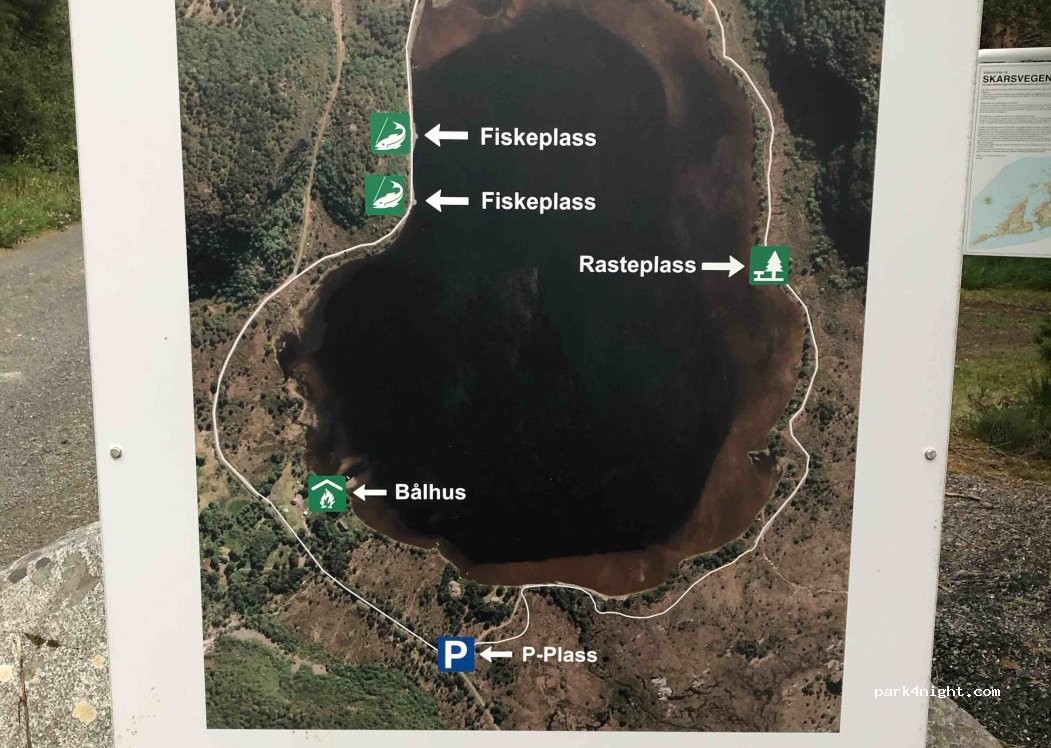 (6475) Midsund - Unnamed Road — foto