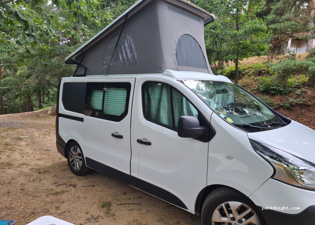 Camping du Château de la Cheze — foto 3