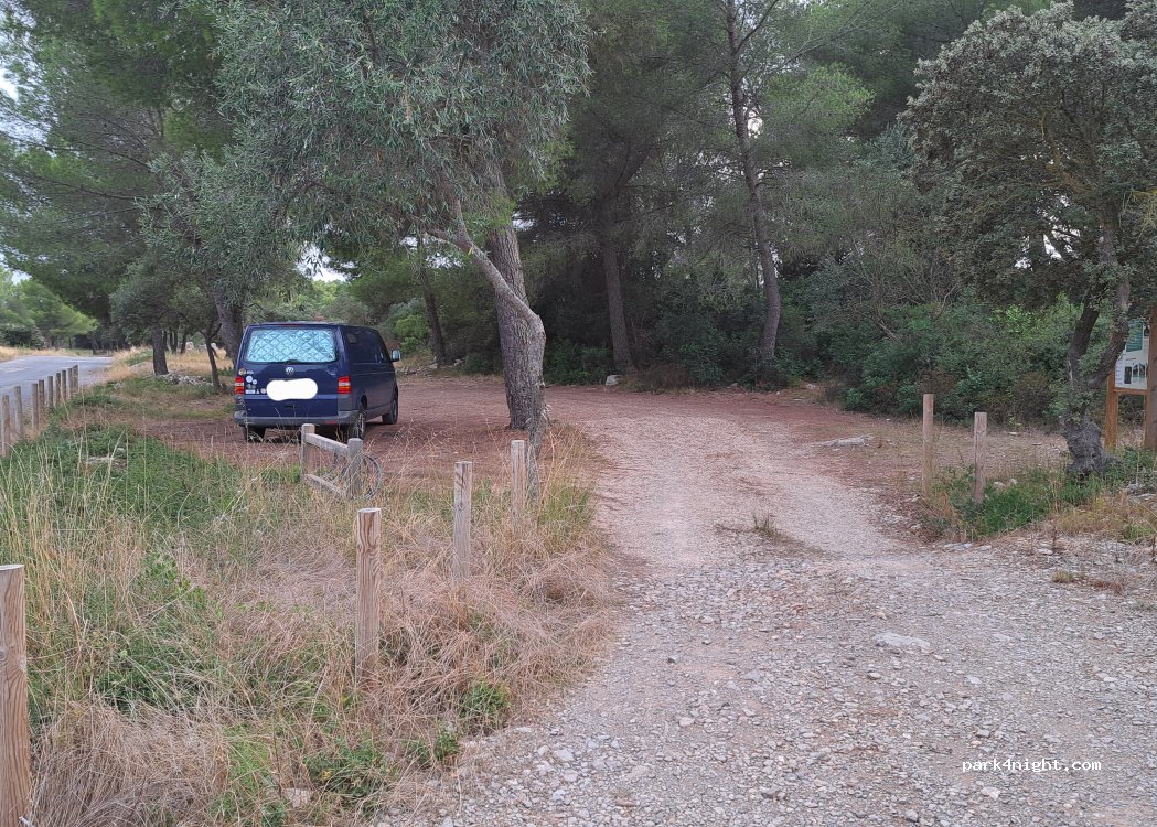 (34560) Poussan - Chemin de Loupian — foto