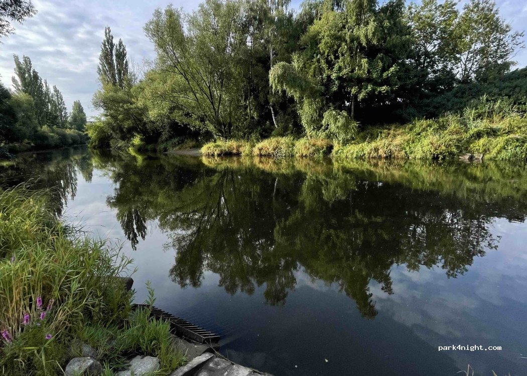 (30152) Plzeň - Jateční — foto