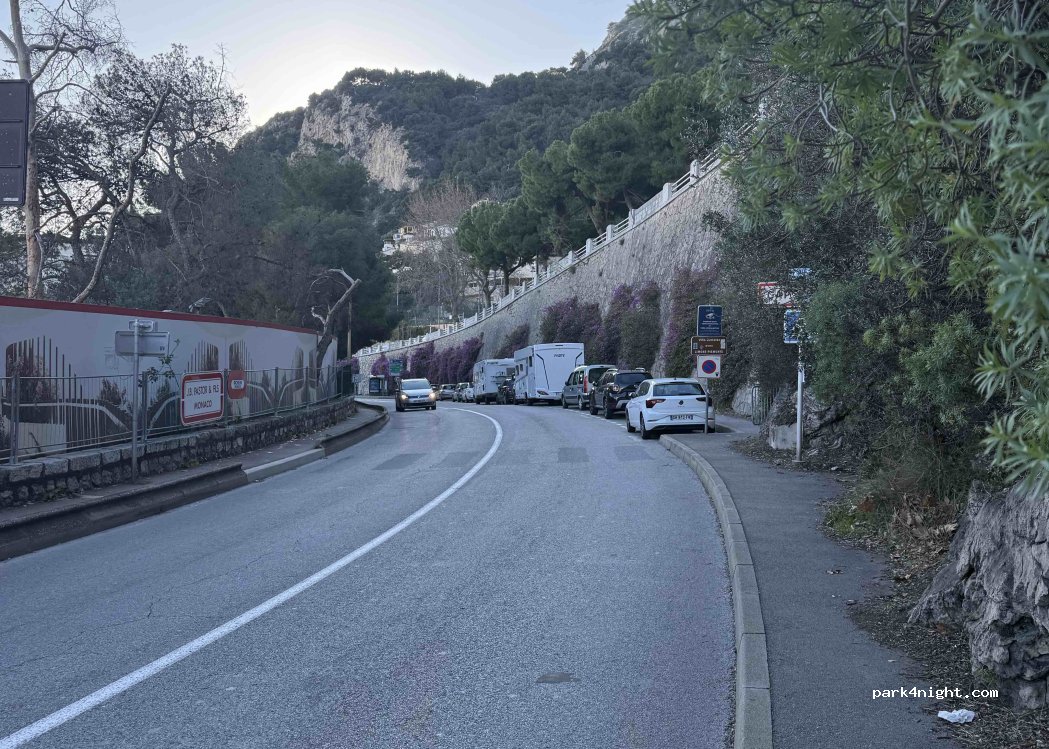 () Cap-d'Ail - Boulevard du Jardin Exotique — foto 3