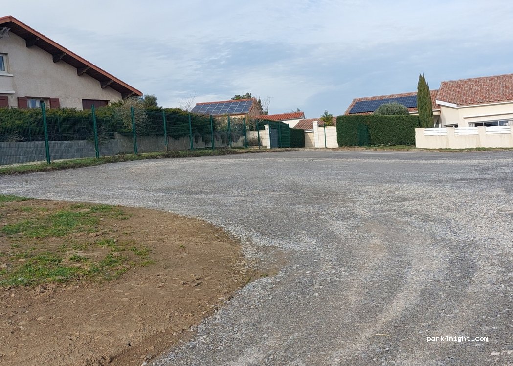 (42800) Genilac - 1-57 Rue des Verchères — foto 3
