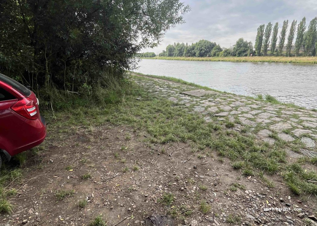 (27703) Horní Počaply - 24050 — foto