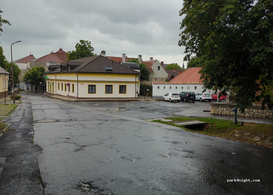 (8330) Sümeg - Szent István tér — foto 2