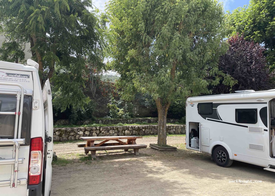 (11140) Escouloubre - D 84 — foto 2