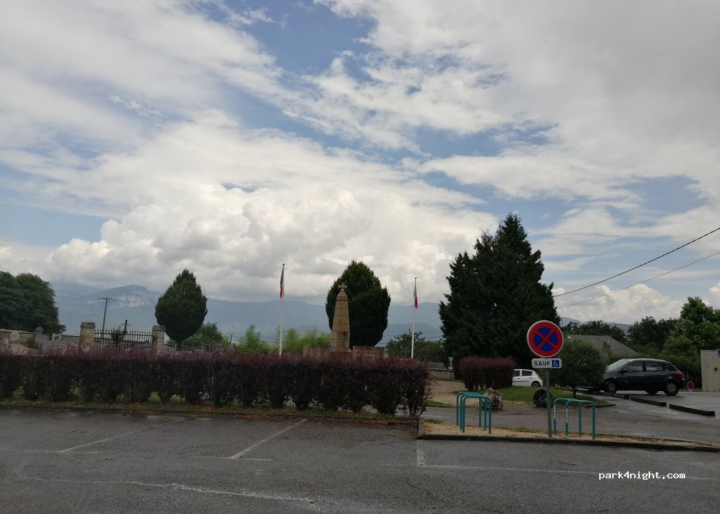 (73160) Vimines - Route des Pierrettes — foto