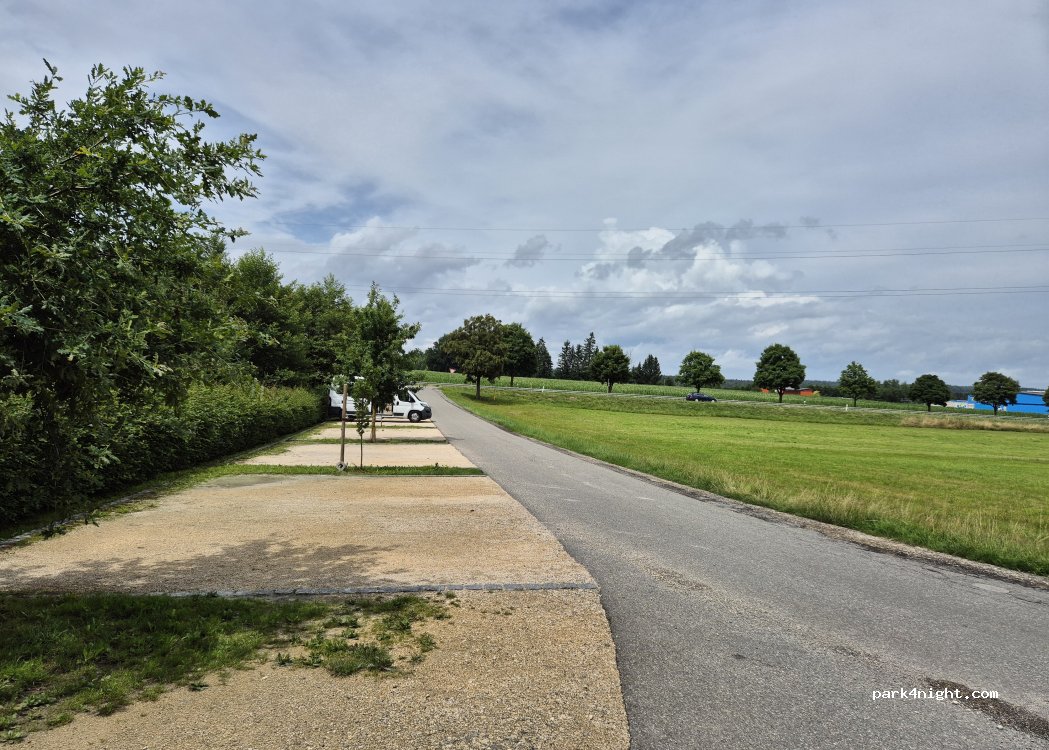 (88605) Meßkirch - Unnamed Road — foto 2