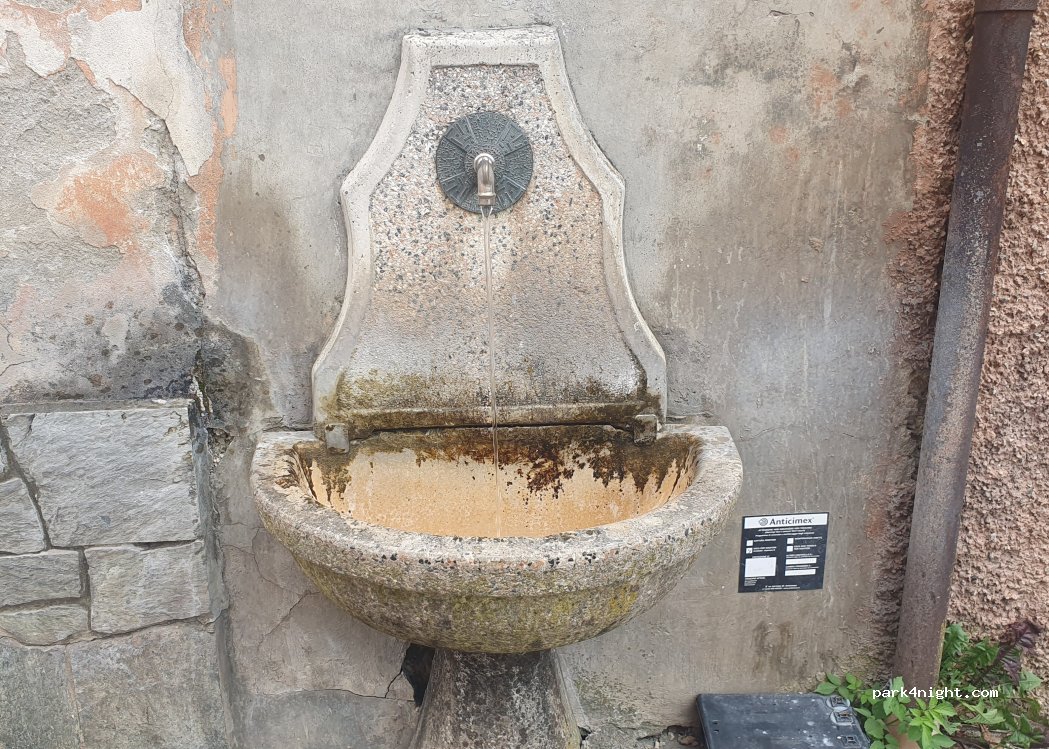 (23813) Cortenova - Piazza Umberto Primo — foto