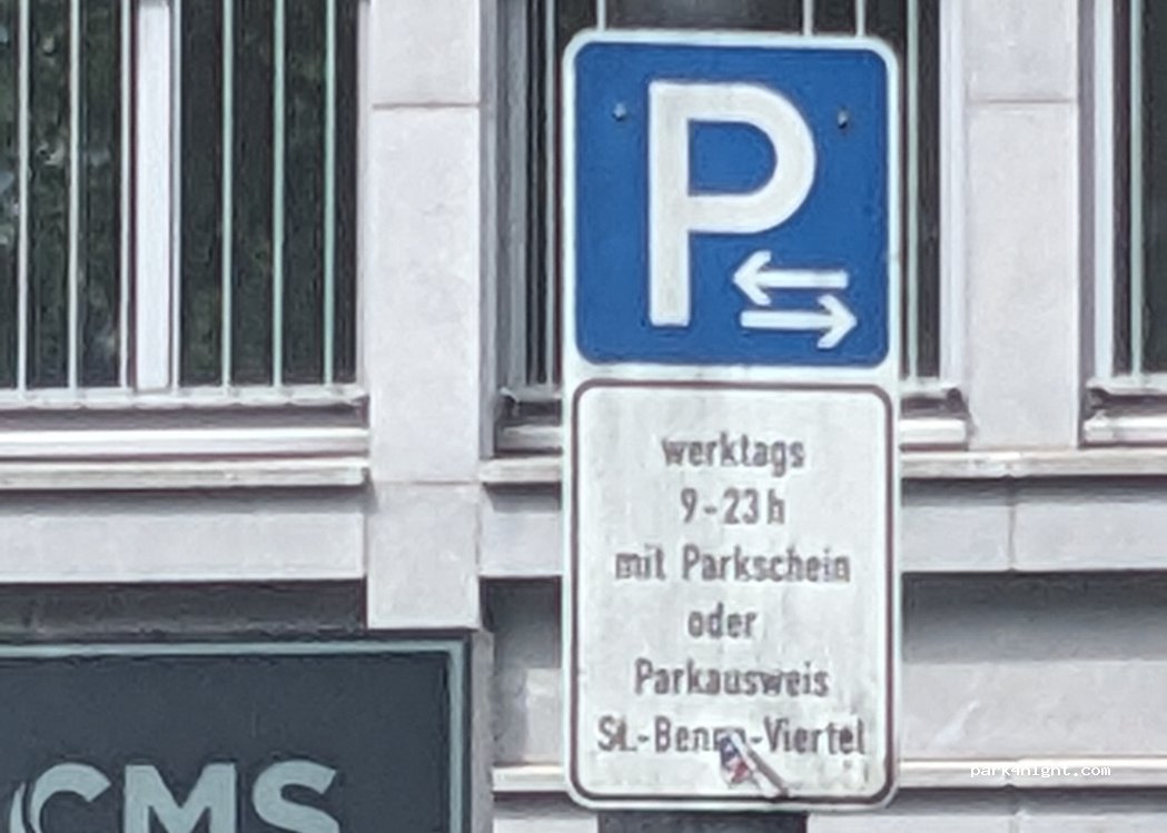 (80335) Munich - Nymphenburger Straße — foto