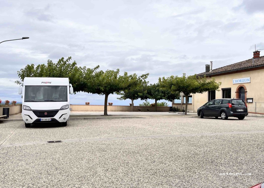 (82700) Cordes-Tolosannes - Rue de la Mairie — foto 3