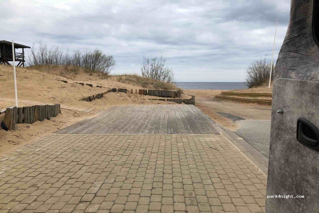 (LV-1016) Rīga -  Unnamed Road — foto 2