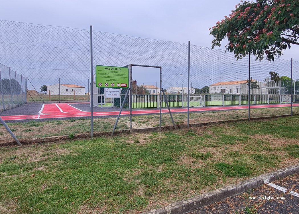 (17250) Romegoux - Rue Romagotz — foto