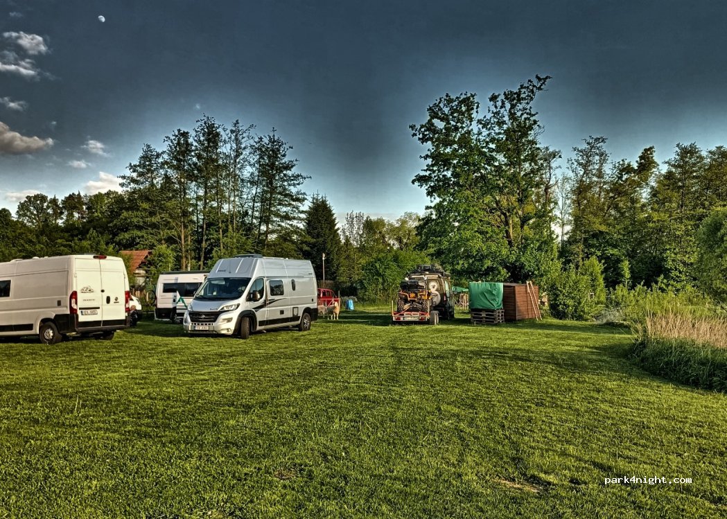 Tábořiště U Starého psa — foto